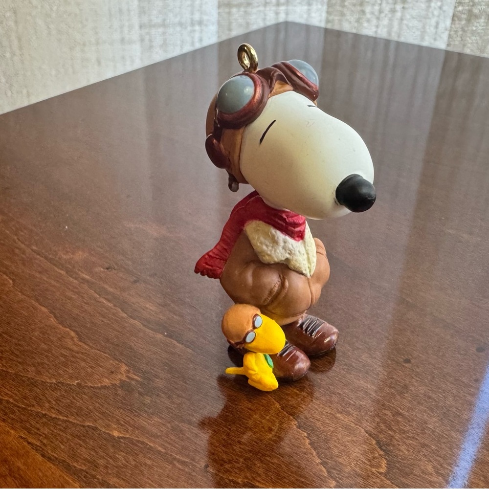Aviator Snoopy with Woodstock Co-Pilot